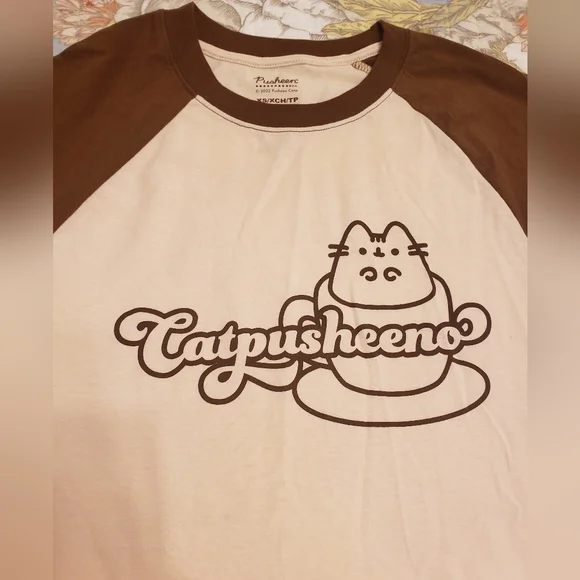 **SOLD**Pusheen T-Shirt Catpusheeno Sz XS - Picture 2 of 5
